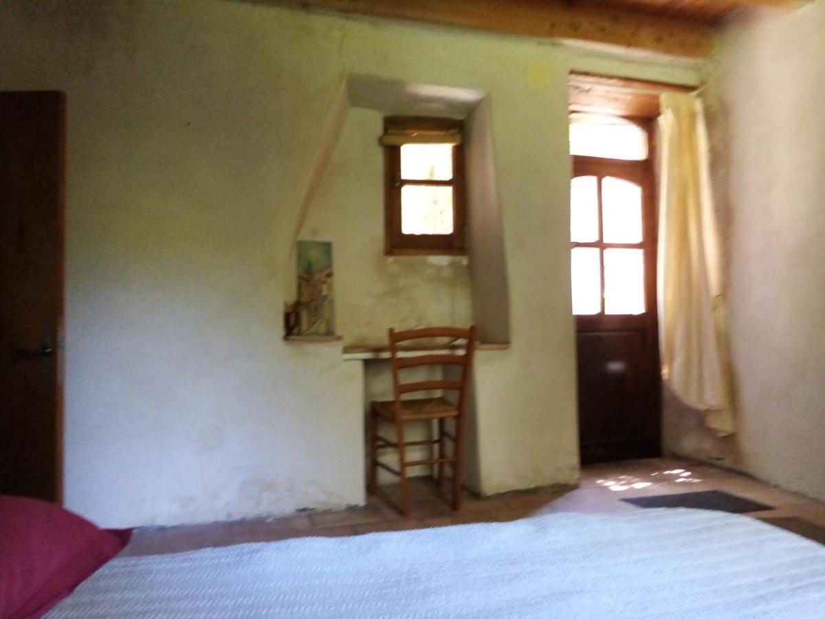 Mas Des Nabieres Bed & Breakfast Saint-Martial  Ngoại thất bức ảnh
