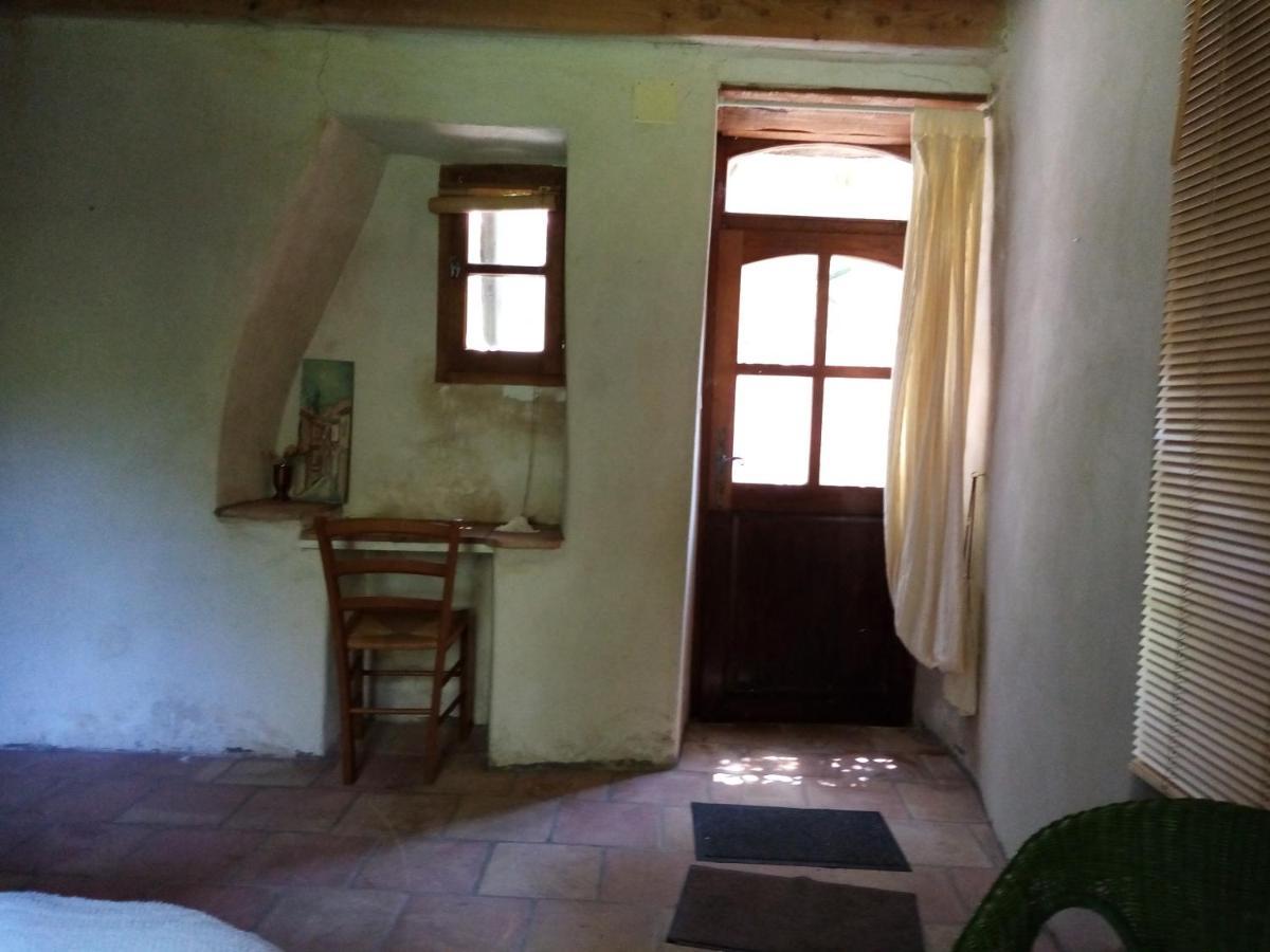 Mas Des Nabieres Bed & Breakfast Saint-Martial  Ngoại thất bức ảnh